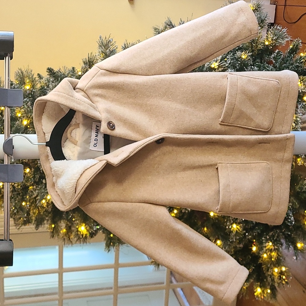 Teddy Peacoat